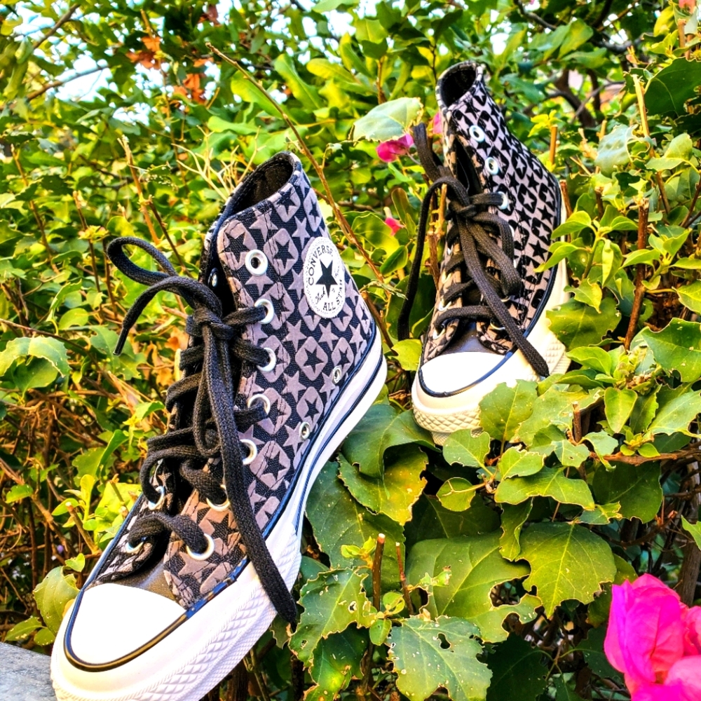 CONVERSE